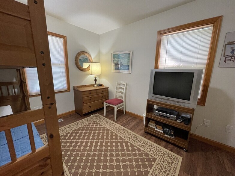 Building Photo - 54205 Marlin Ct