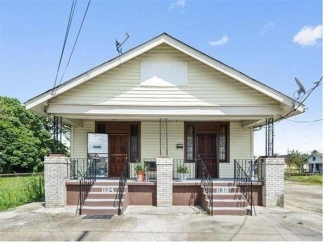 Primary Photo - 1136 Brooklyn Ave