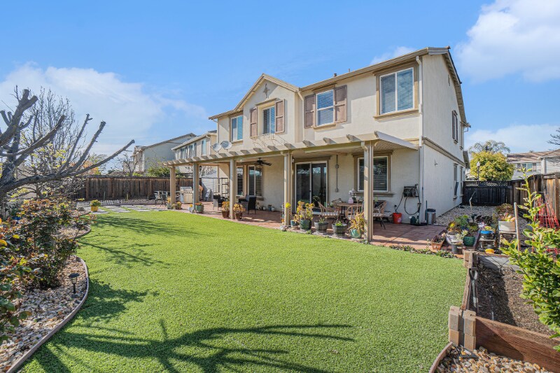 Building Photo - 1124 Europena Dr