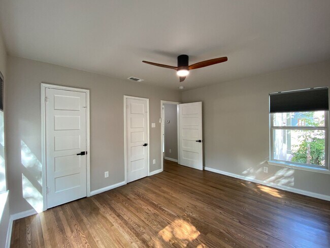 Building Photo - Super Cute, Newly Remodeled, 2bd/1bth hous...