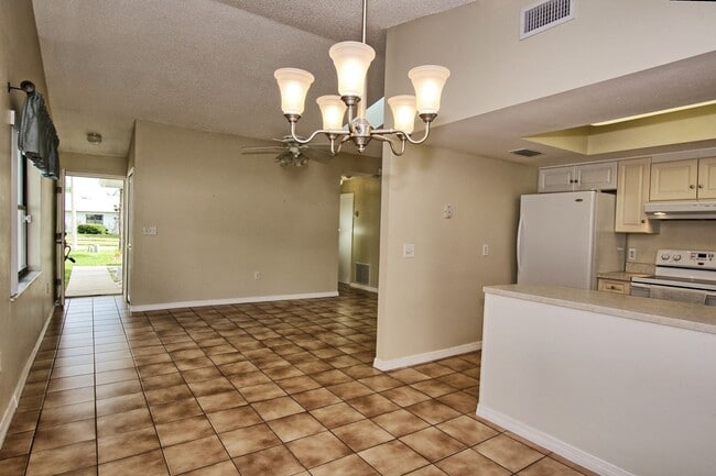 Building Photo - Charming Home in Whisper Lakes!! Available...