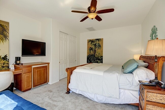 Building Photo - 54580 Tanglewood