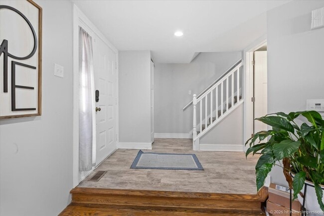 Building Photo - 6352 Orchard Dr