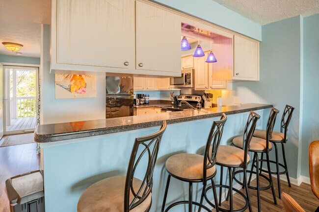 Building Photo - Ocean Dunes 2107 @  2107 Surfrider Ct.
