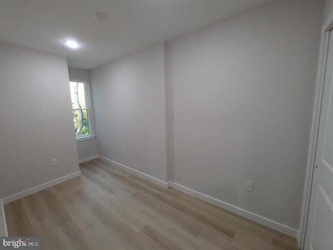 Building Photo - 2020 W Norris St
