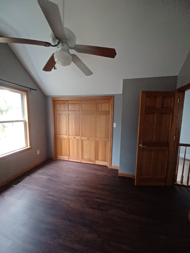 Building Photo - 108 Girard Ave