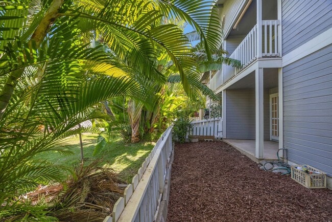 Building Photo - Fully Remodeled 2-Bedroom, 2-Bath Condo – Keonekai Villages #27-105