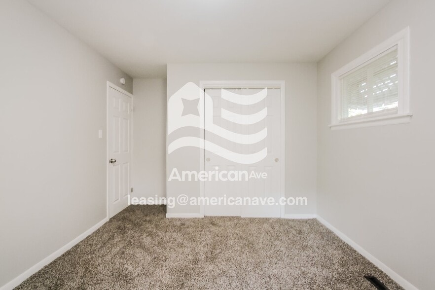 Building Photo - 3918 N Webster Ave