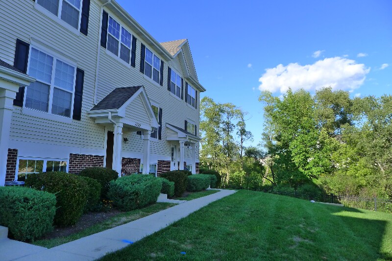 Building Photo - 1729 W Turtle Creek Ln