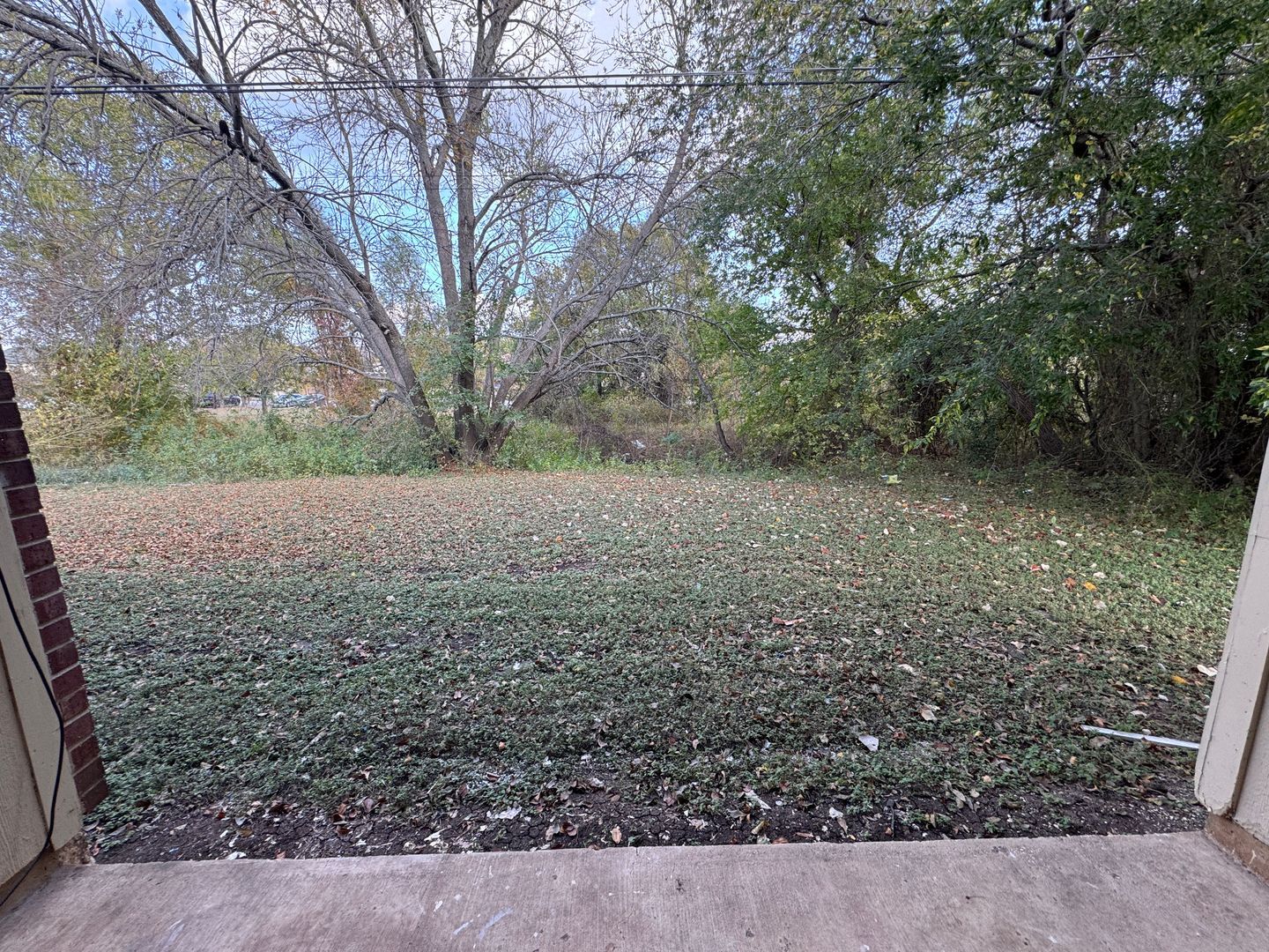 Building Photo - 1706 Benttree Dr