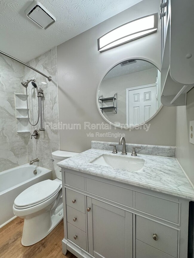 Building Photo - 1444 Glenfield Dr