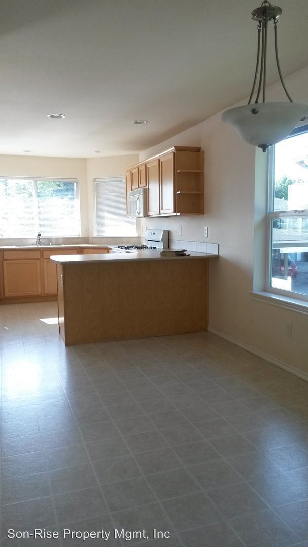Building Photo - 346-346 E Bellis Fair Pkwy