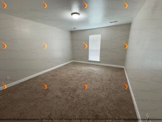 Building Photo - Charming Corner Lot Home in Desirable City...