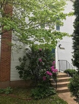 Building Photo - 3034 Hickory Grove Ct