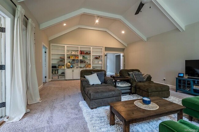 Building Photo - 7701 Halcyon Forest Trail