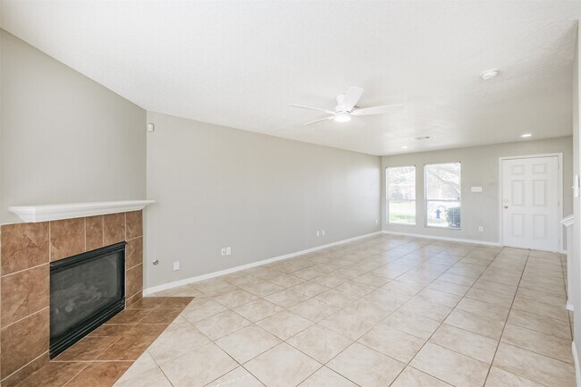 Building Photo - 5626 Calm Ct