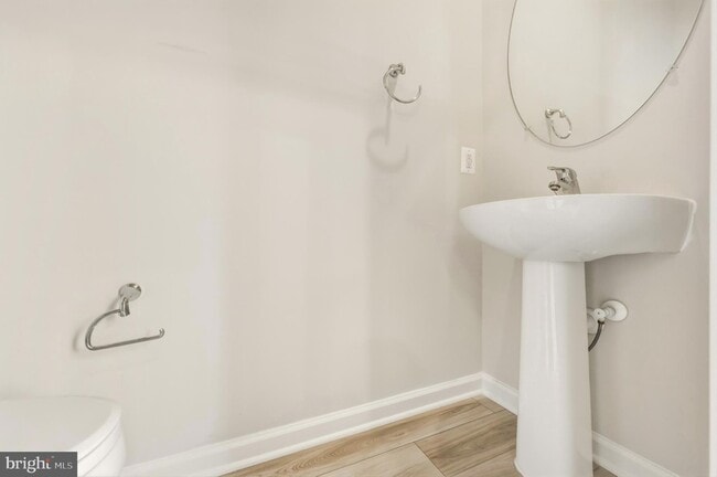 Building Photo - 51 Short Br Dr