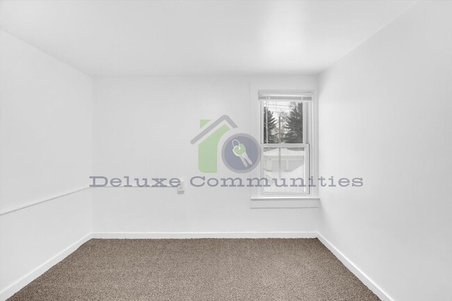 Building Photo - 2 MONTH LEASE ONLY! GORGEOUS 4 BEDROOM HOME!!! Available NOW- Month to month lease only!