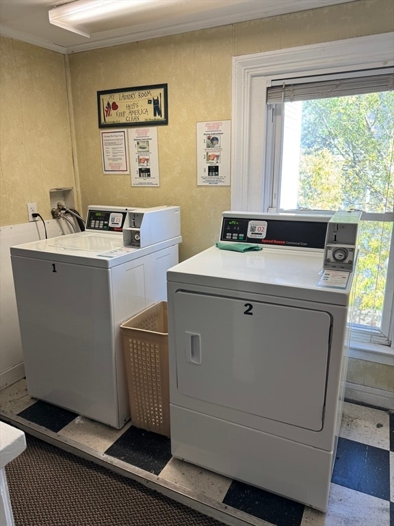 Building Photo - 286 S Main St