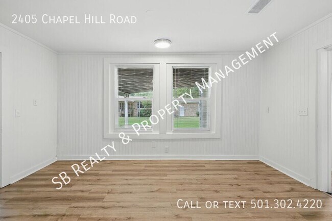 Building Photo - 2405 Chapel Hill Rd