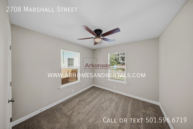 Building Photo - 2708 Marshall St