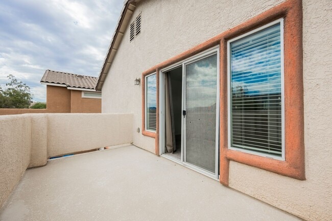 Building Photo - 3 bedroom - 2 story home located in 89141