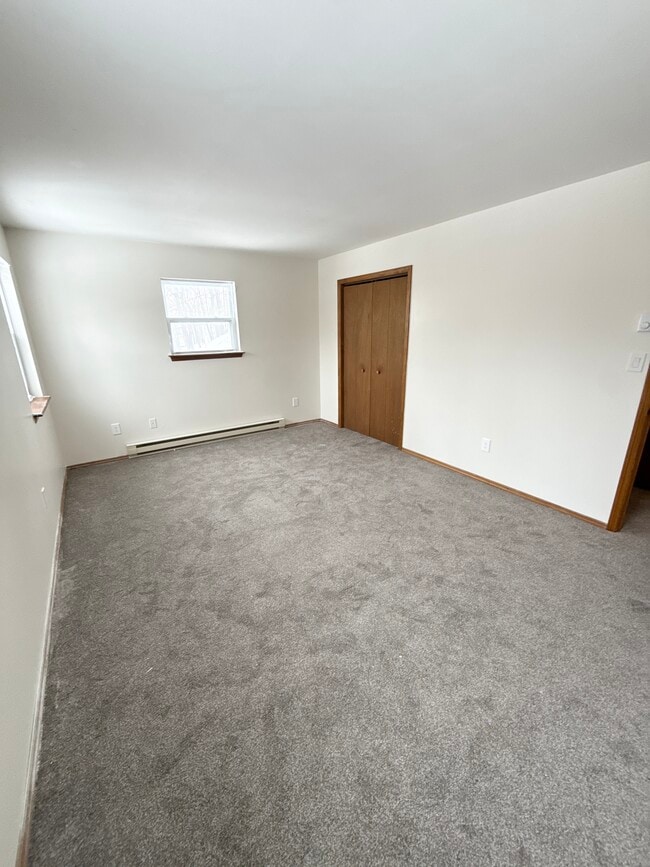 Building Photo - 314 Overlook Dr