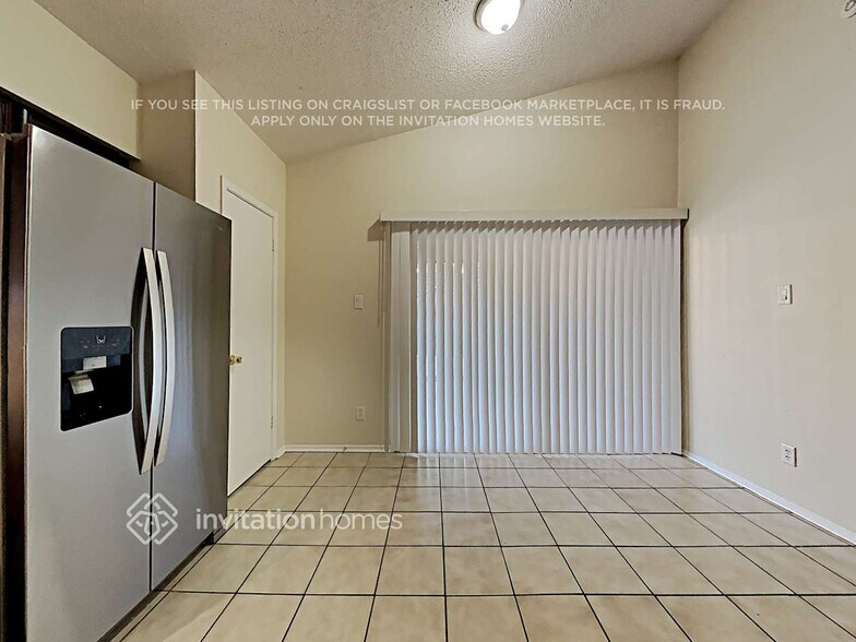 Building Photo - 2138 Wood River Rd