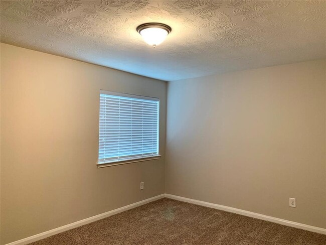 Building Photo - 16954 Creek Mountain Dr