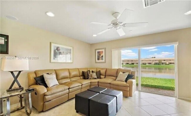 Building Photo - 8989 Lancaster St