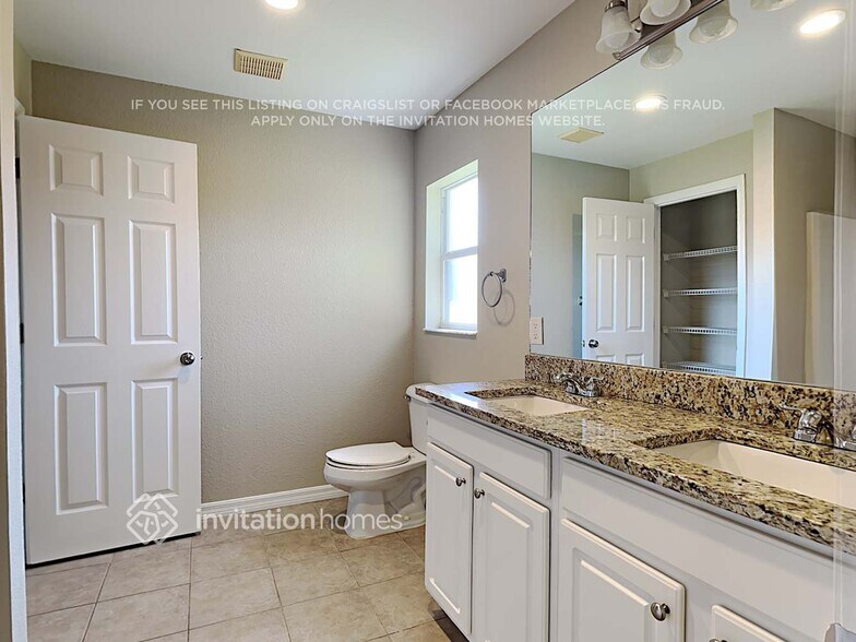 Building Photo - 96 Purus St