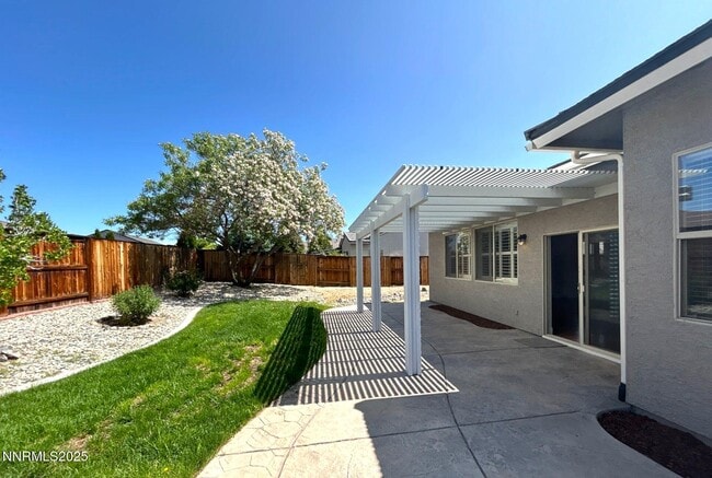 Building Photo - 5021 Chevalier Dr