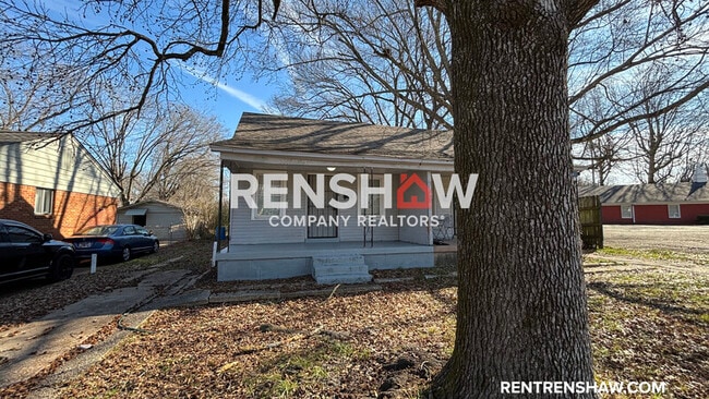 Building Photo - 1840 Hartland St