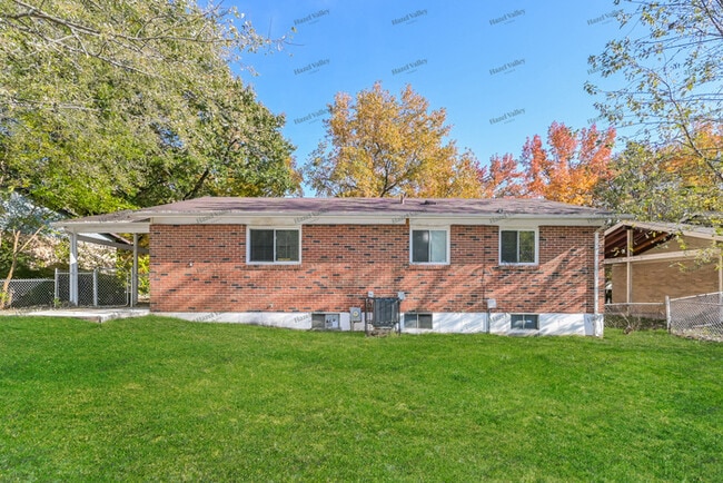 Building Photo - 2465 Stoney End Ct