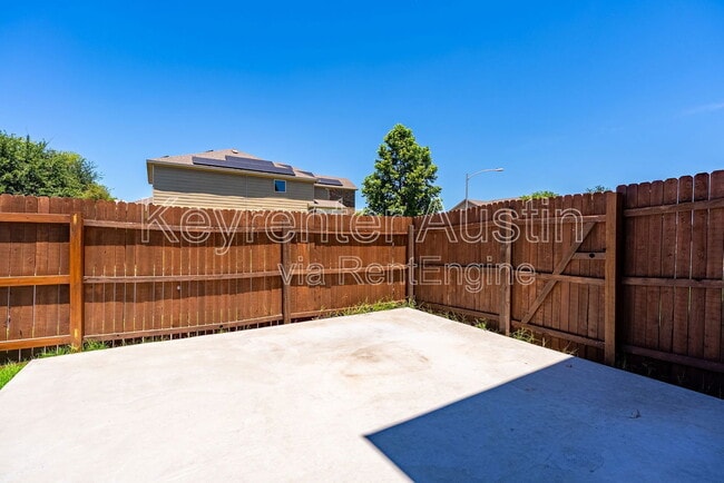 Building Photo - 10100 Wading Pool Path