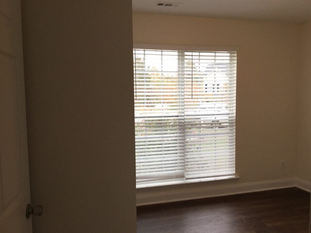 Building Photo - 478 Doves Crest Ct