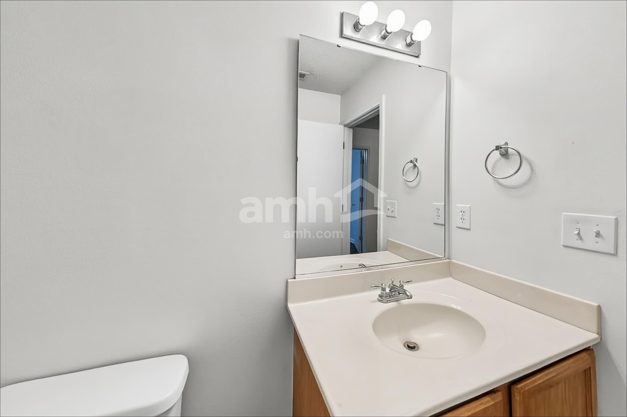 Building Photo - 808 Topsail Dr
