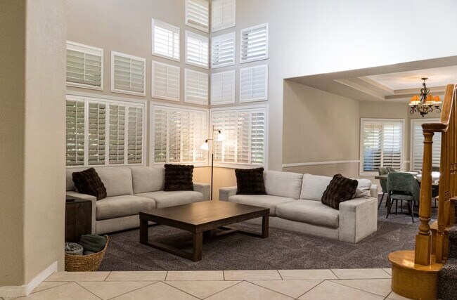 Building Photo - 2536 El Paso Grande Ave