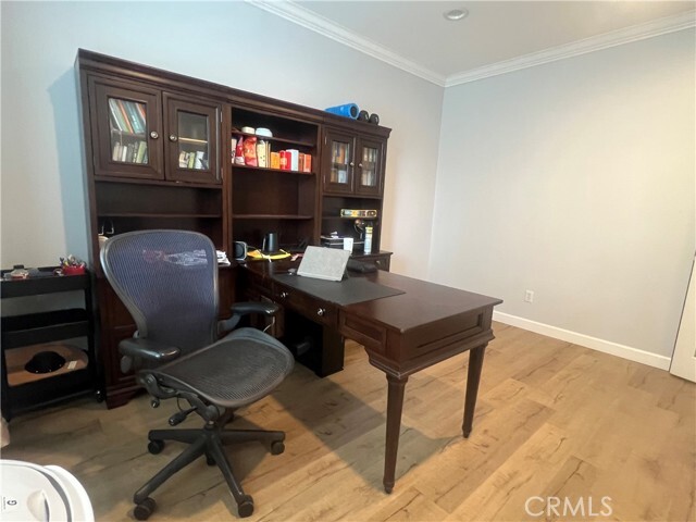 Building Photo - 5522 Farna Ave