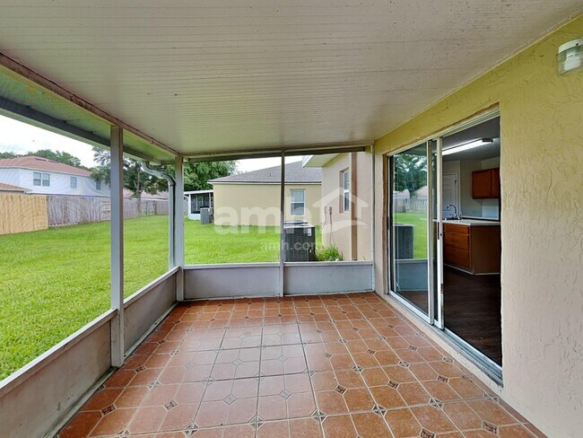 Building Photo - 5514 Ortega Park Blvd