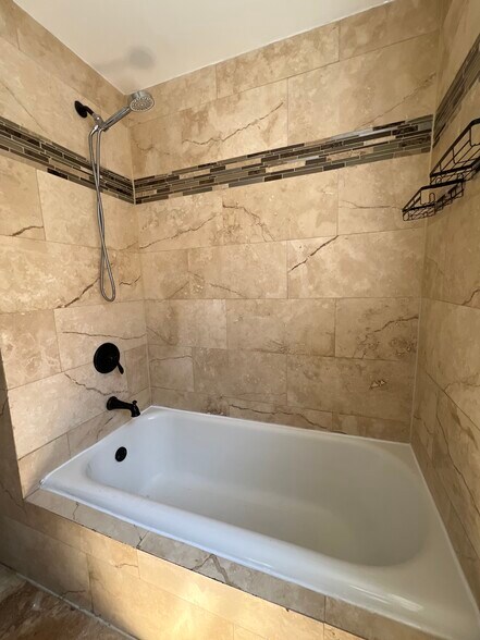 Building Photo - 1828 S 58th Ave