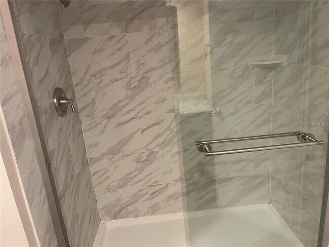 Building Photo - 851 Bayway Blvd