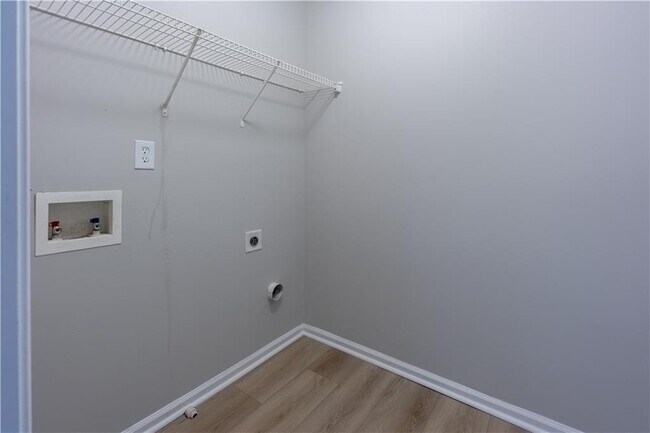Building Photo - 3176 Creston Park Ct