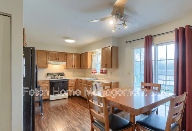 Building Photo - 143 Northwood Ct