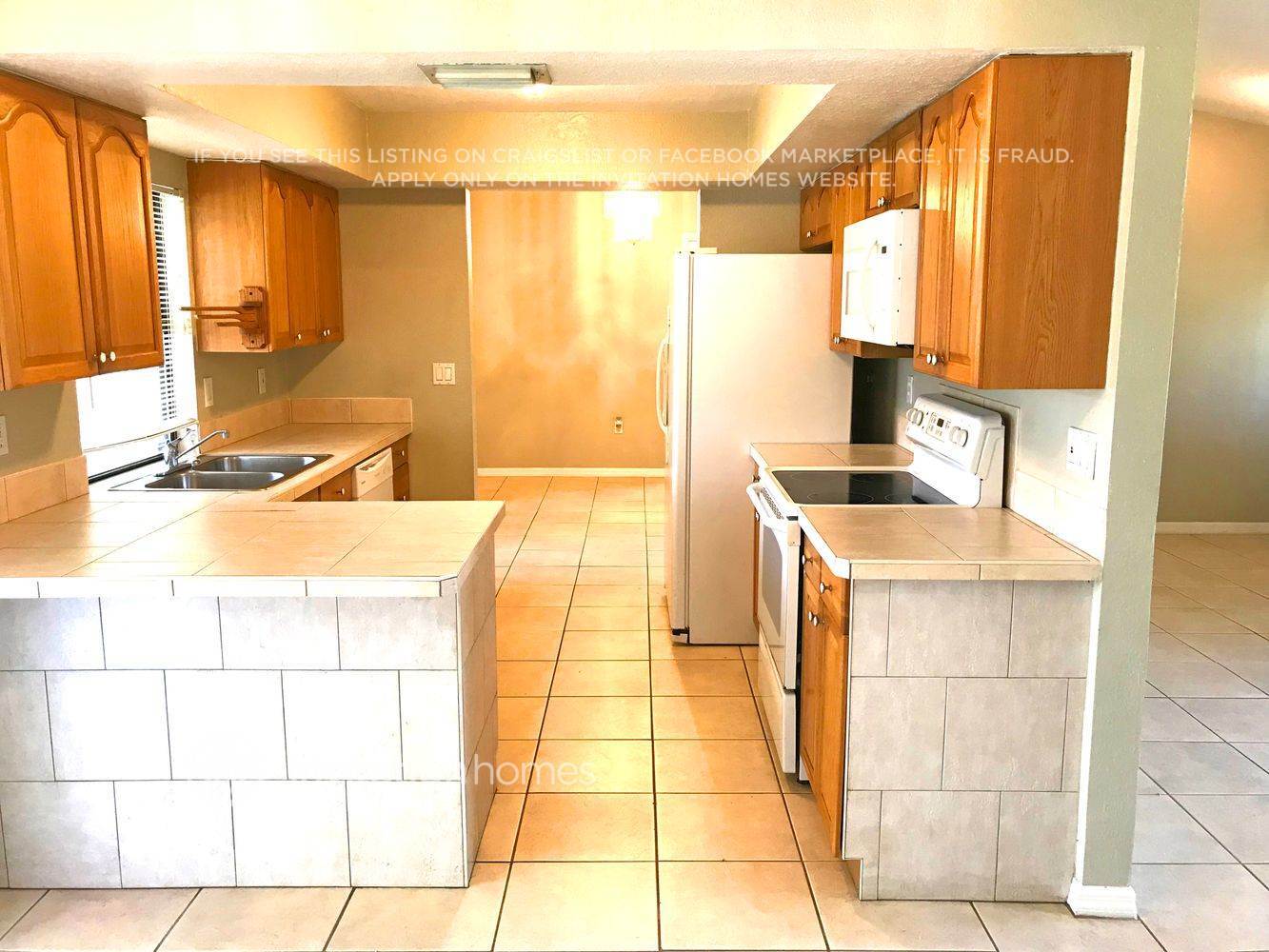 Building Photo - 1132 Capricorn Blvd