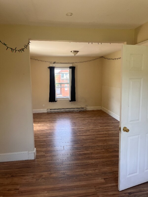 Building Photo - 1046 Trenton Rd