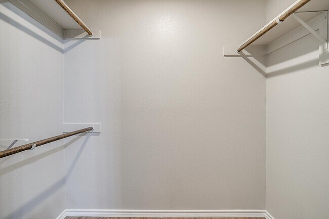 Building Photo - ASK ABOUT OUR SPECIAL - HALF OFF FIRST TWO MONTHS