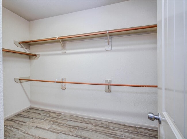 Building Photo - 22411 Albee Dr