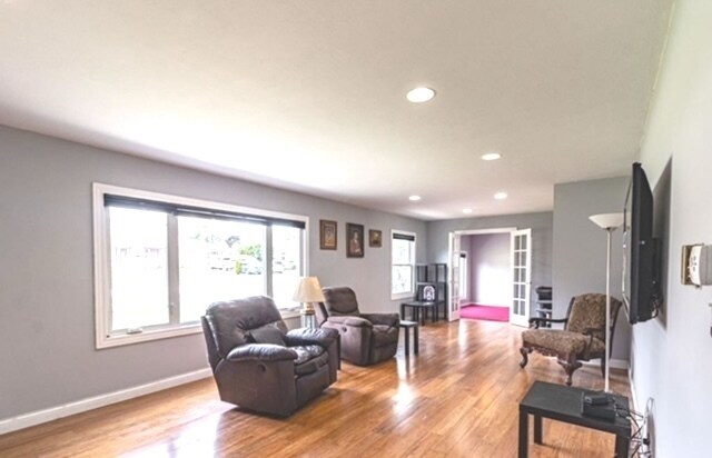 Building Photo - 725 Cumberland St