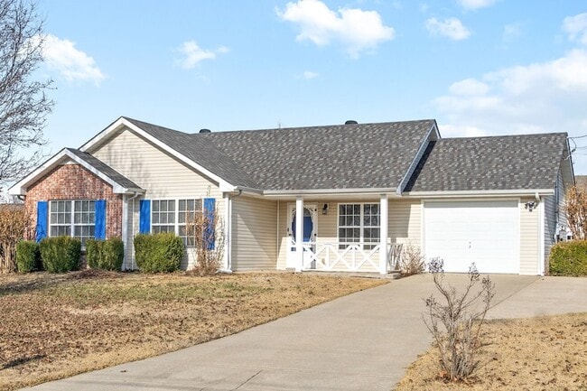 Building Photo - 1265 Silver Star Dr